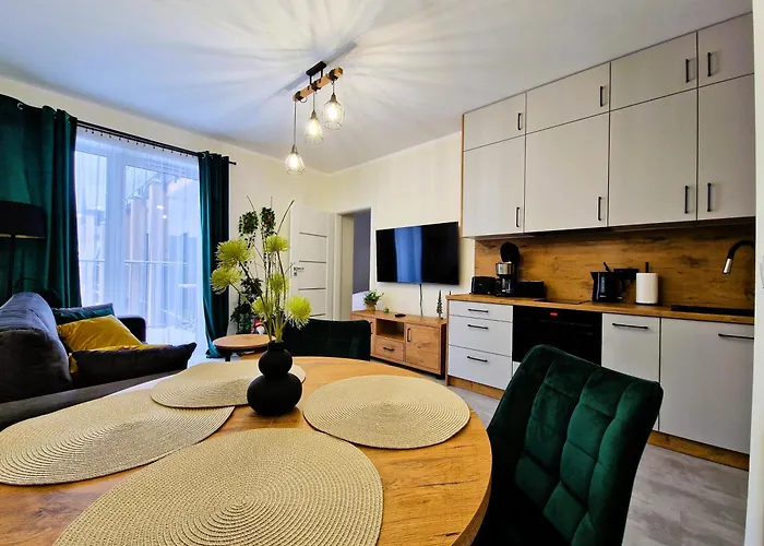 W Szklarskiej Porebie - Ostoja Parku Narodowego *